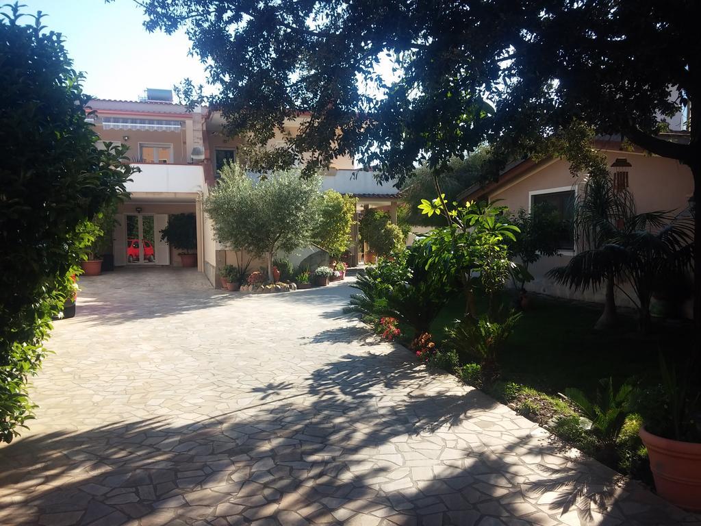 Casa Gio Apartment Assemini Bagian luar foto